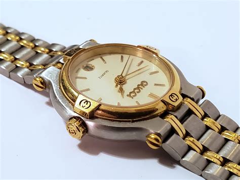 gucci 8500l watch|gucci 9000l ladies watch.